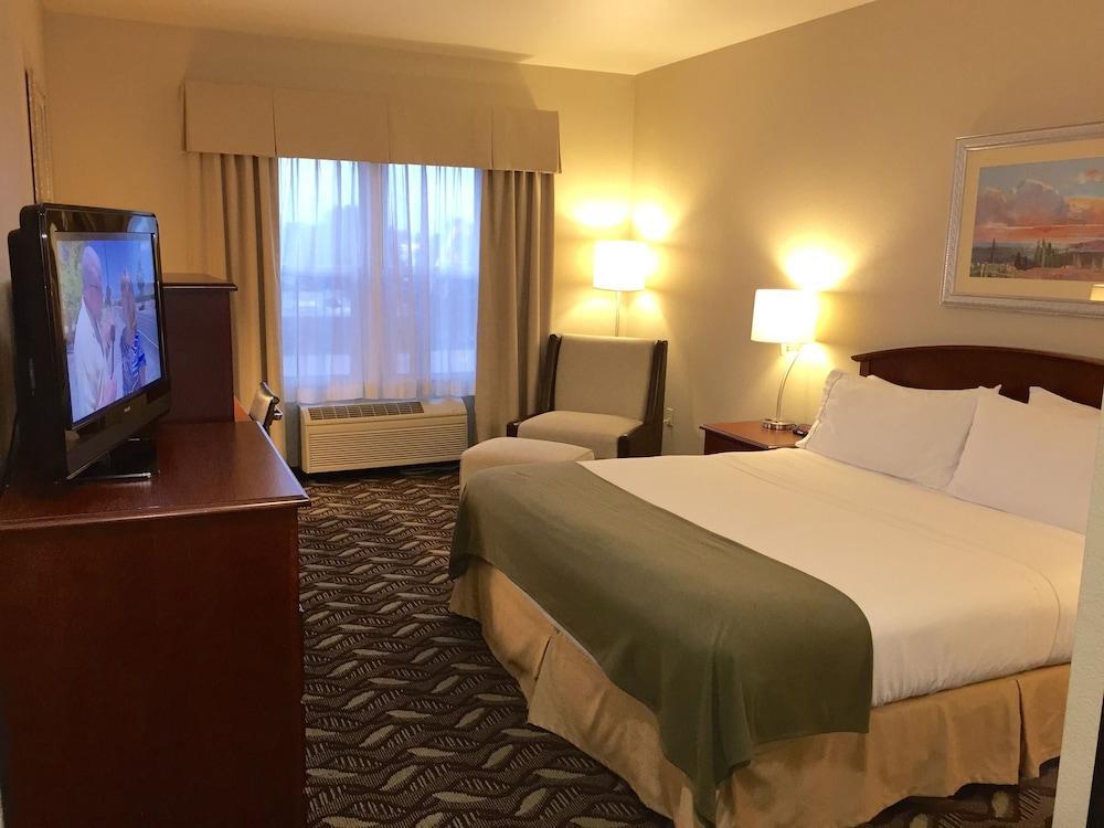 Holiday Inn Express- West Sacramento By Ihg Dış mekan fotoğraf