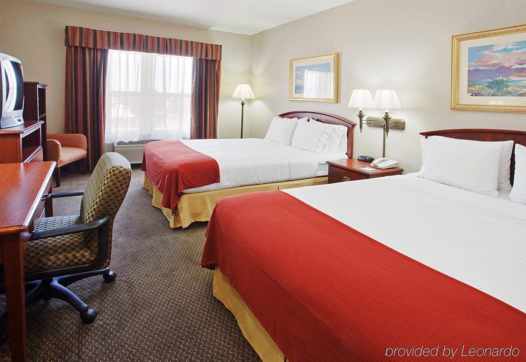 Holiday Inn Express- West Sacramento By Ihg Oda fotoğraf